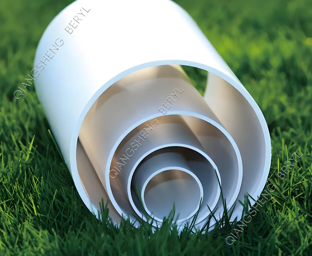 DN50-DN630mm خط بثق أوتوماتيكي بالكامل بقطر كبير ثلاثي الطبقات من PVC مع نظام خلط وتغذية