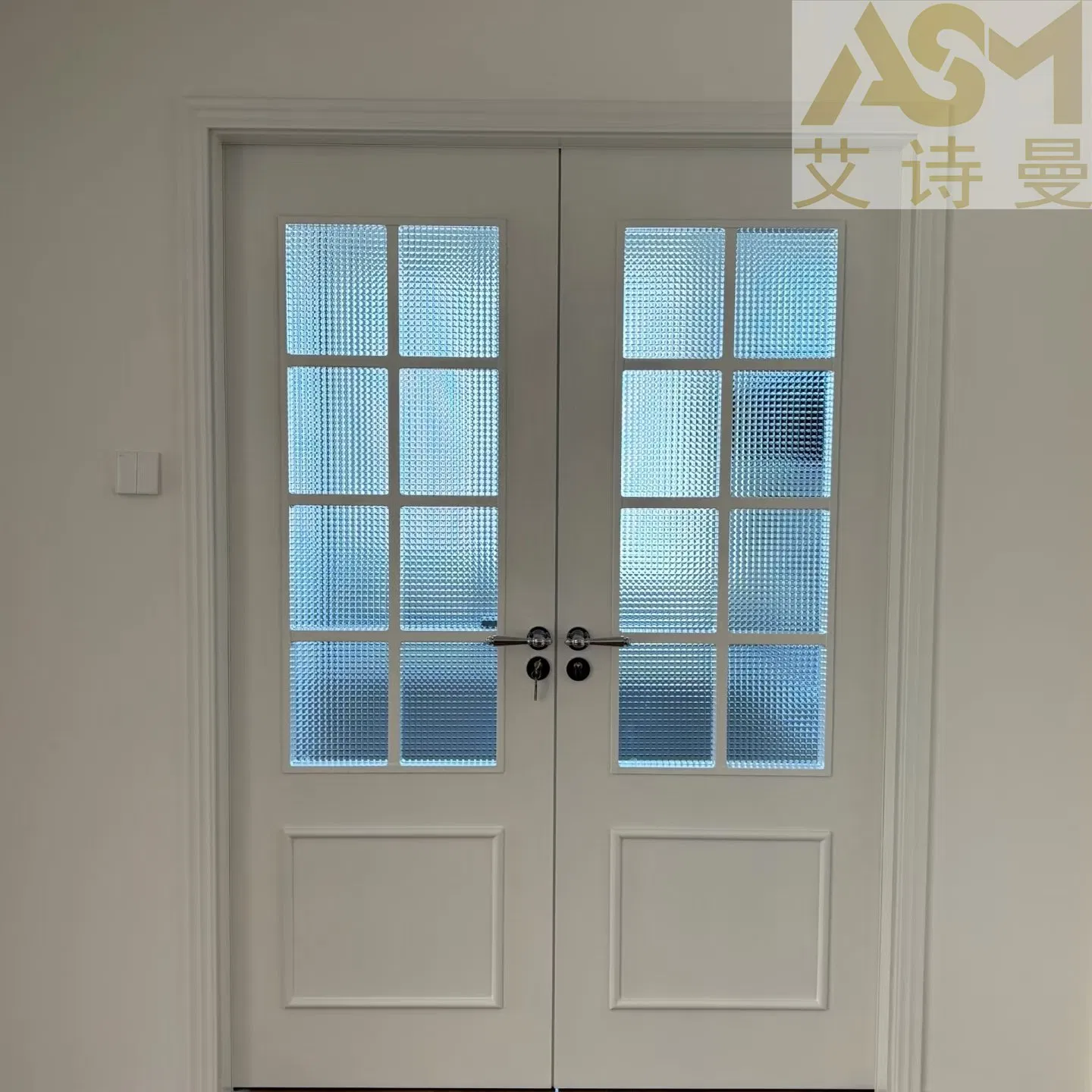 Interior Bedroom Solid Guangdong Main Entry Solid Engineering Arched Exterior Luxury MDF Wholesale Solid Plain Entry Fire Rated Wooden Door White and Red Hidden