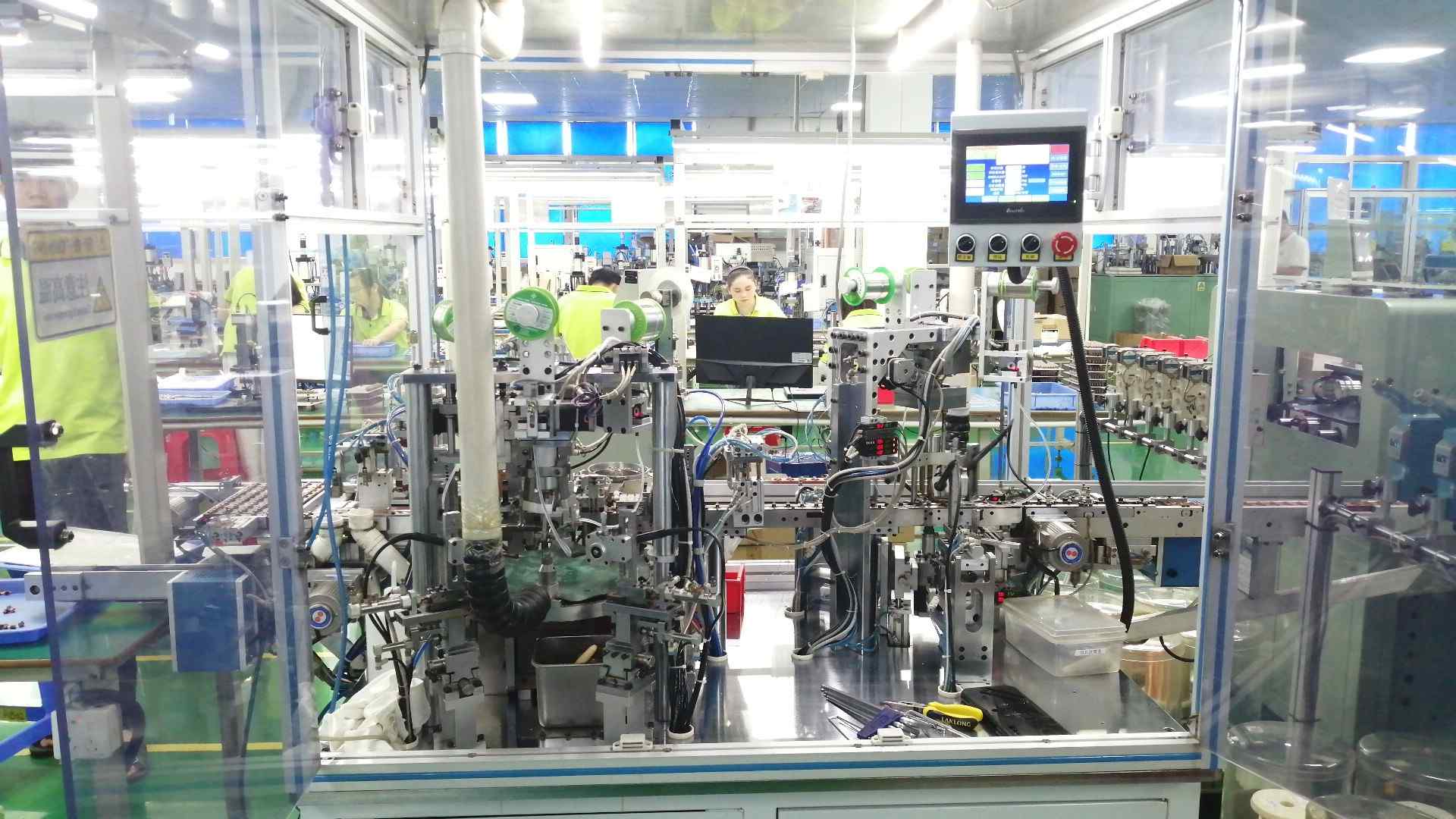 Automatic soldering machine for precision motor electrical assembly