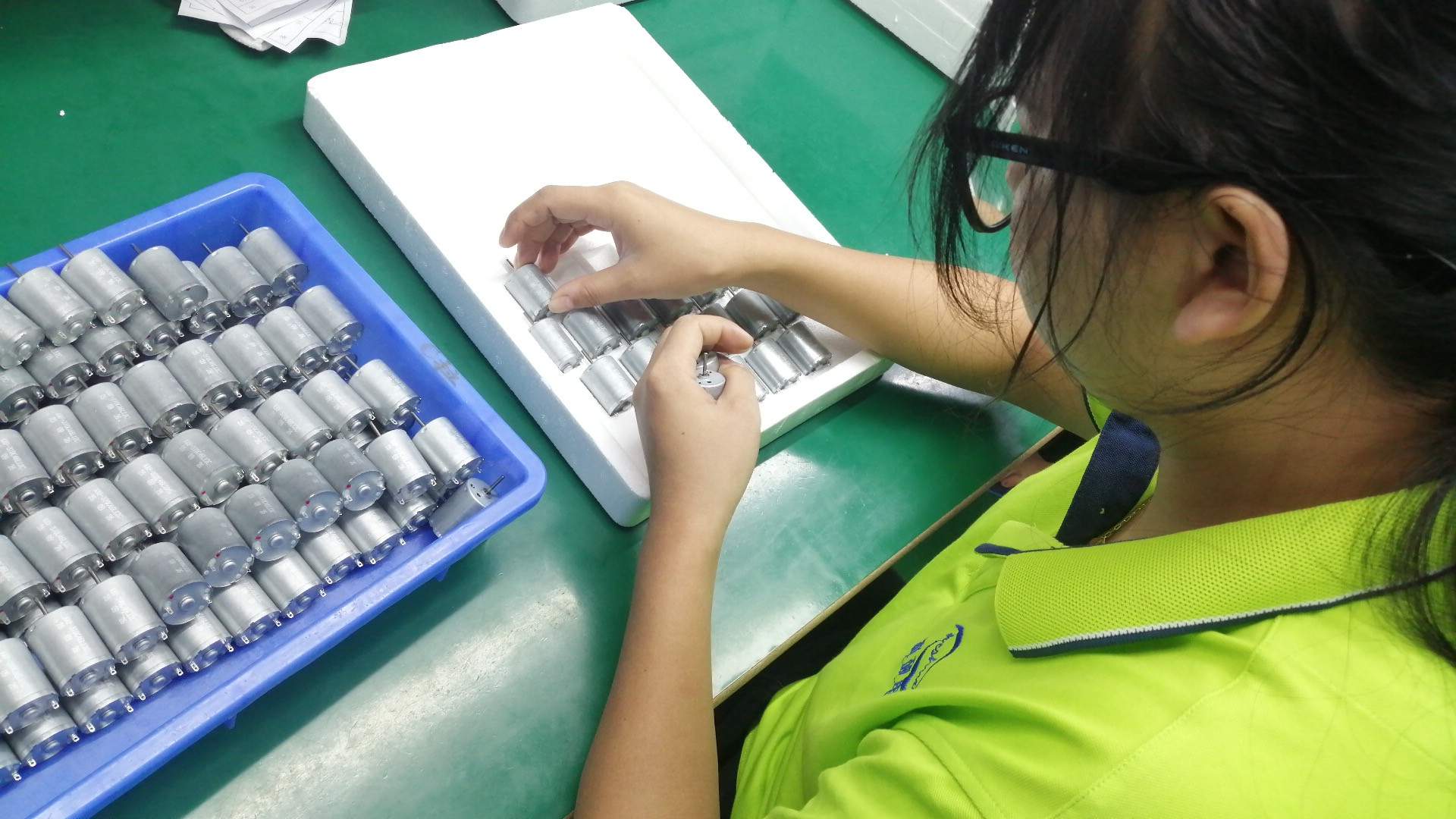 Final packing and export preparation for global delivery