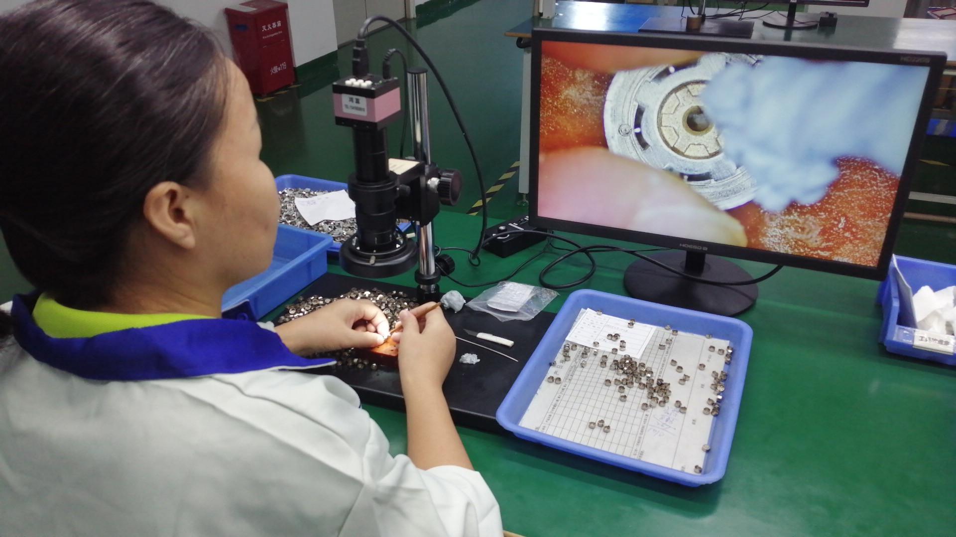 Cleaning process for motor components before assembly