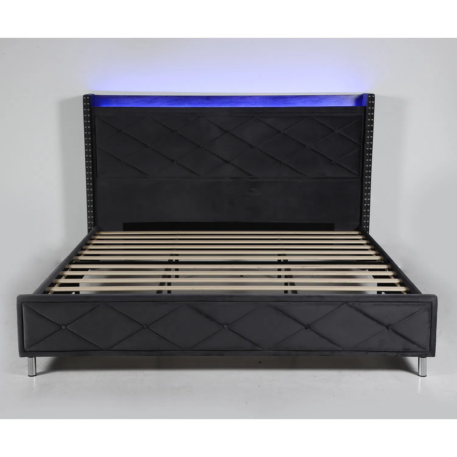 Cama plataforma tapizada tamaño queen con cabecera y pie de cama, soporte de listones de madera / No se necesita base de colchón, fácil de ensamblar, terciopelo negro tinta