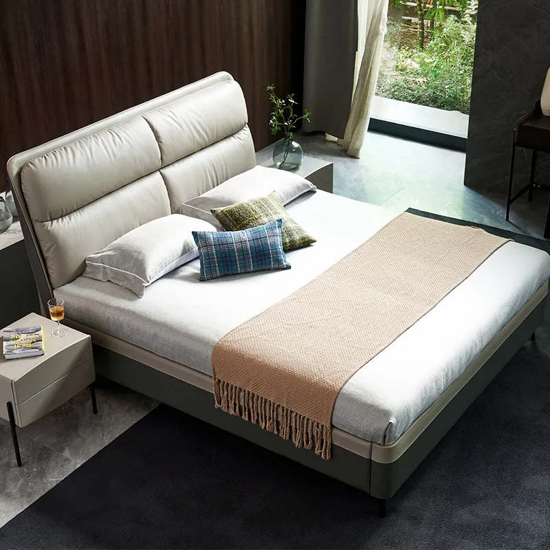 Cama doble tapizada de acero