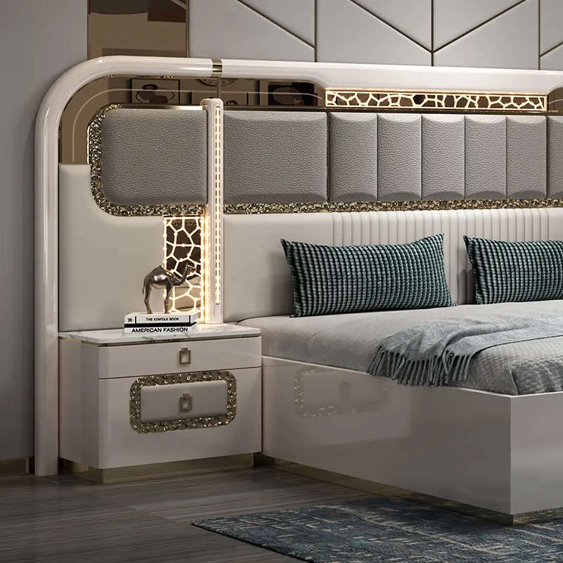 Detalle de cama de lujo 5
