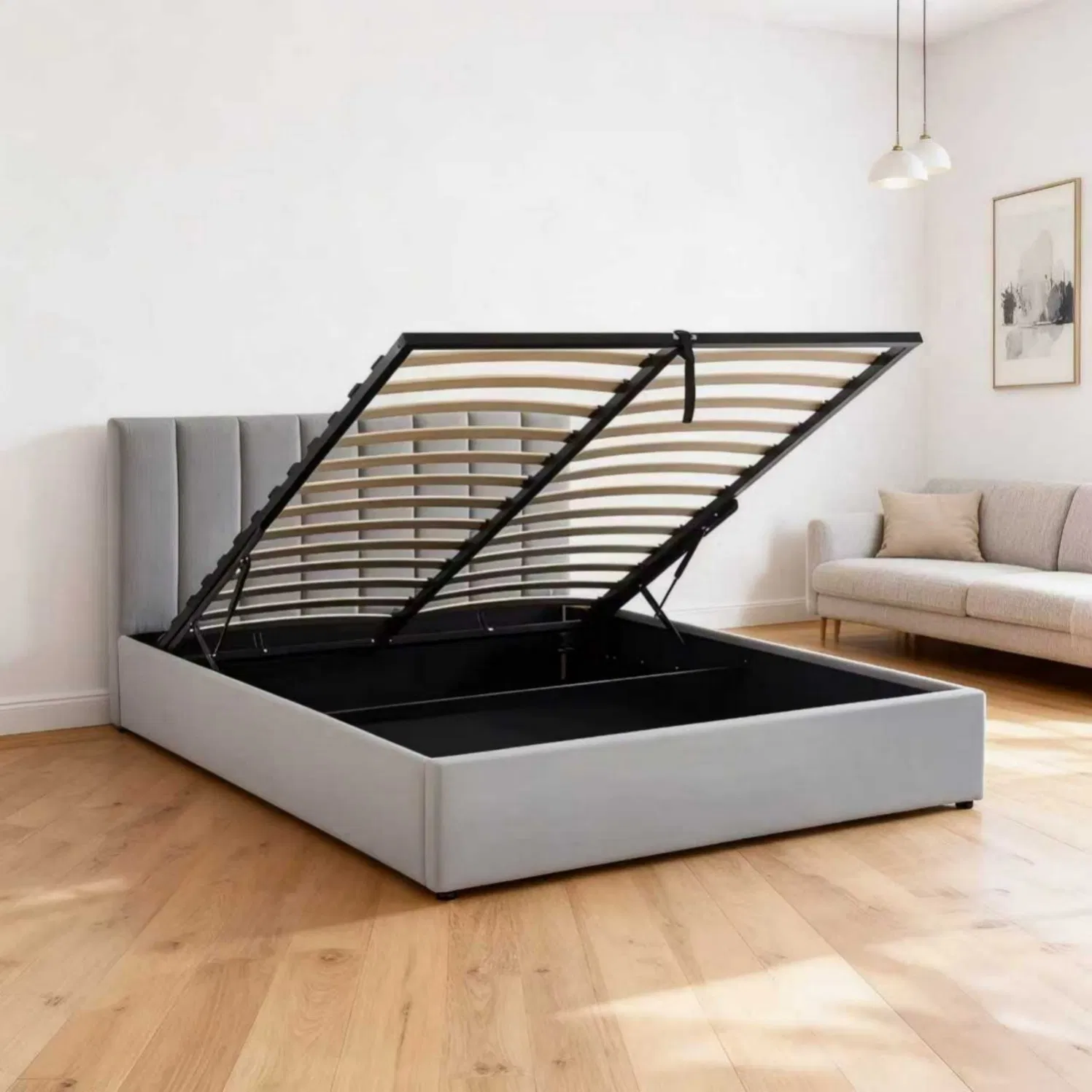 Estructura de cama completamente tapizada con cabecero curvado y cordón de contraste, incluyendo un sistema de soporte de listones de alta resistencia
