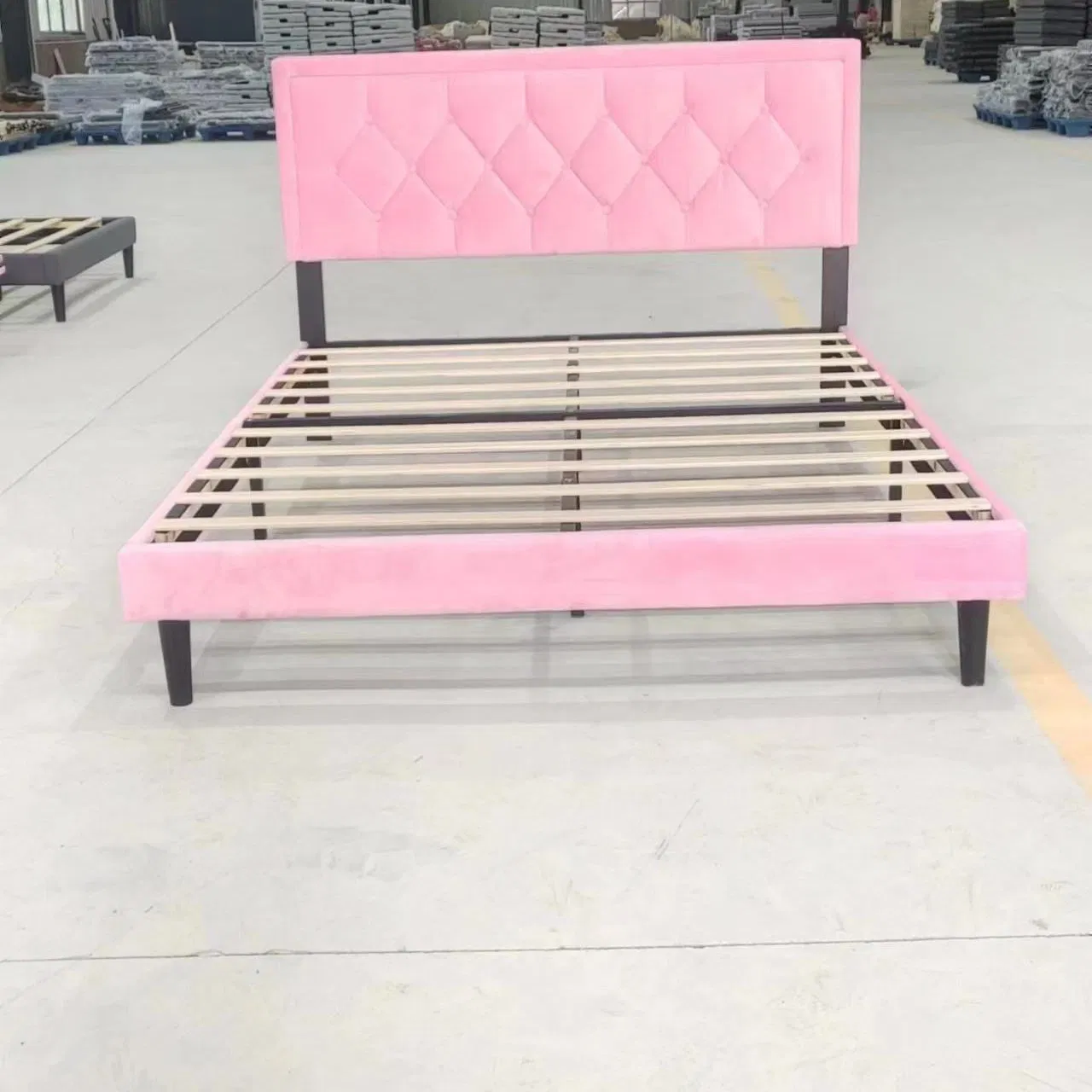 Base de cama tapizada para dormitorio, marco de cama tamaño completo