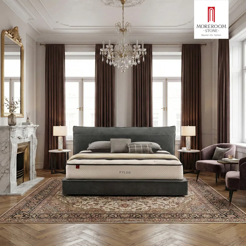 Conjunto de dormitorio tapizado y elegante para un acogedor dormitorio principal con banco de cama queen y juego de mesitas de noche