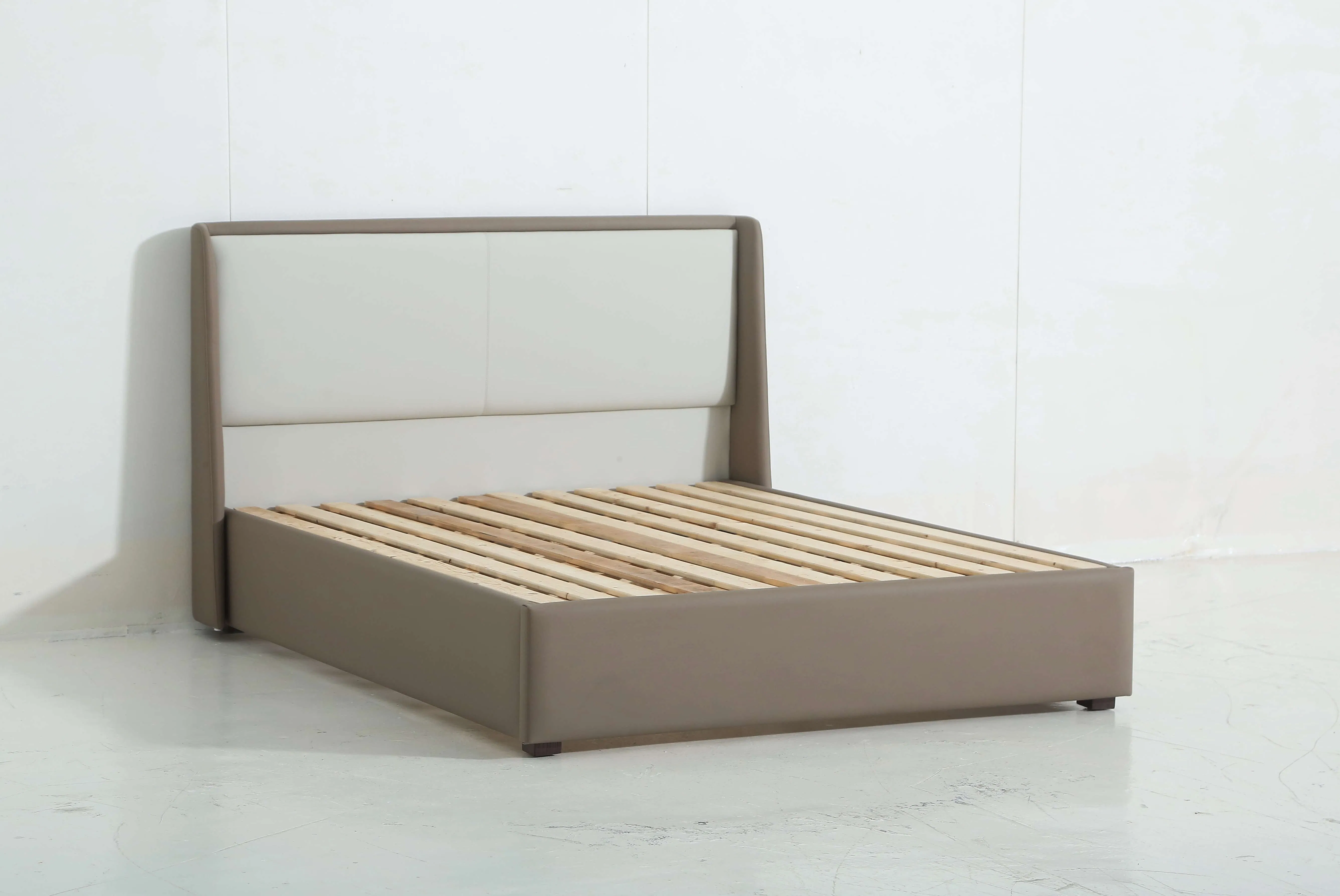 Cama de plataforma individual de lujo moderna nórdica beige con marco de madera y cuero para dormitorio de niños y niñas