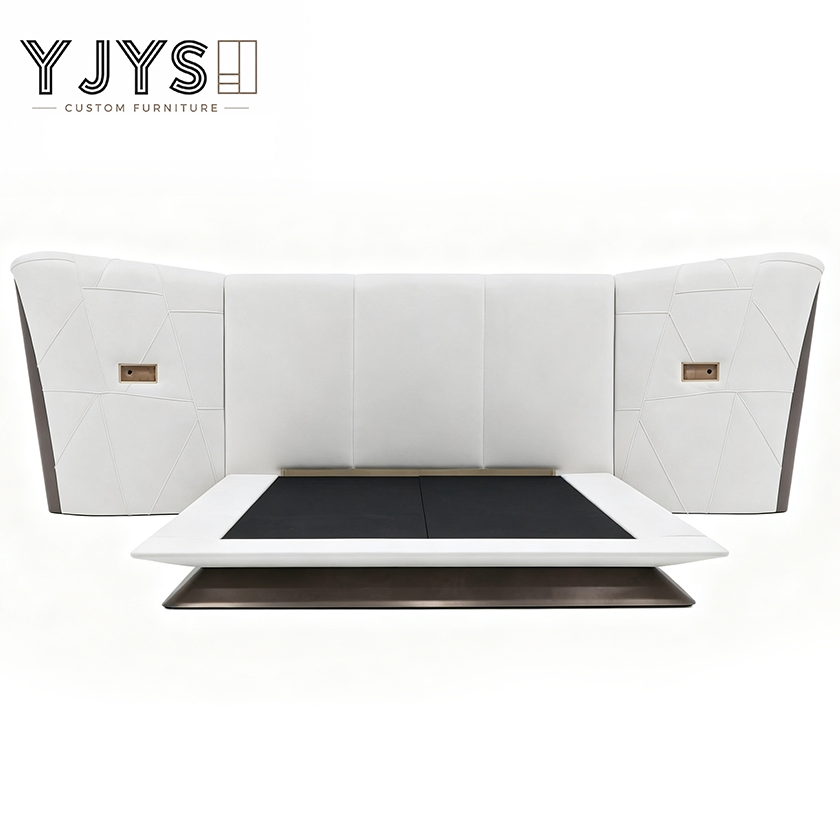 Cama de plataforma de cuero acolchado en forma de ala con mesitas de noche integradas, muebles de lujo para interiores