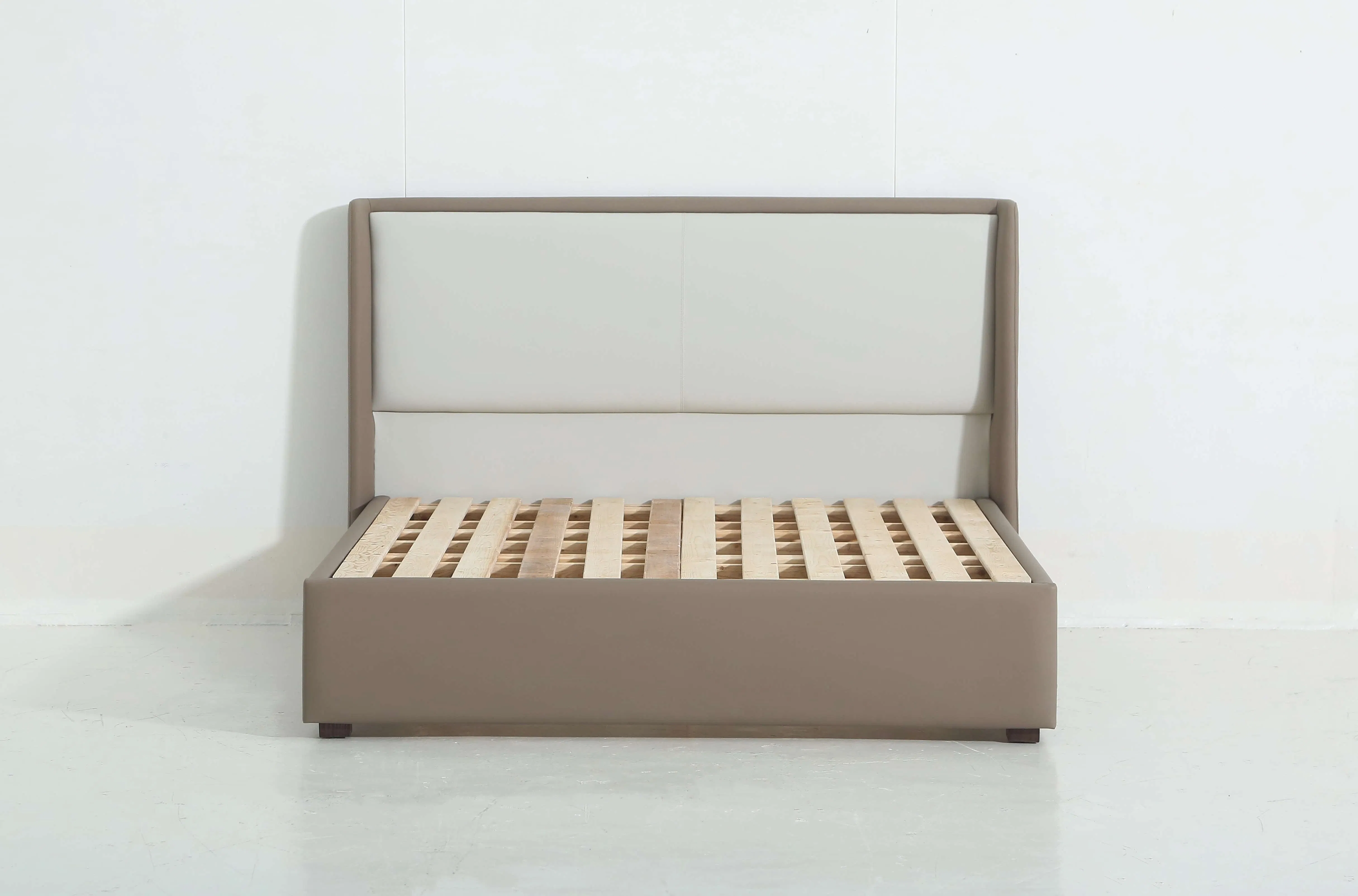 Cama de plataforma individual de lujo moderna nórdica beige con marco de madera y cuero para dormitorio de niños y niñas
