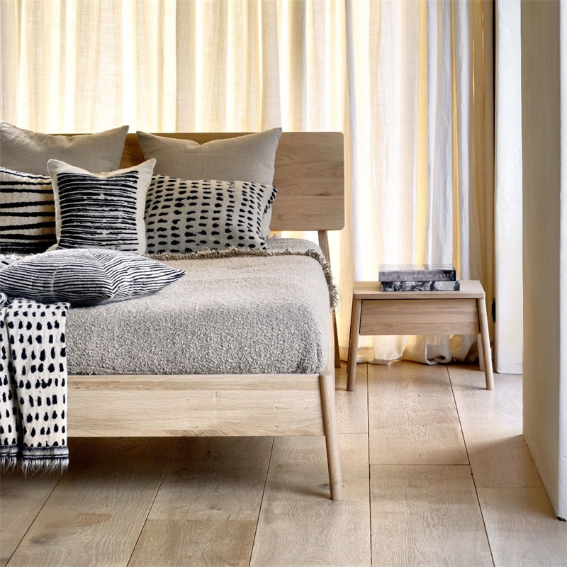 Uso doméstico fabricante chino venta al por mayor alta calidad artesanía natural roble macizo cama de aire cama de madera en tamaños de individual doble rey