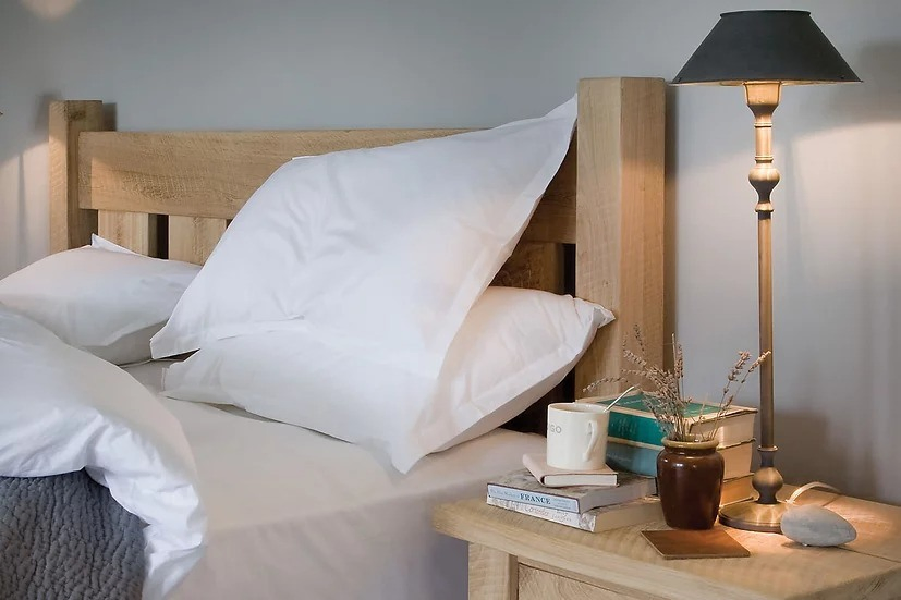 Cama individual/doble rey/reina de madera de roble macizo para adultos en el dormitorio