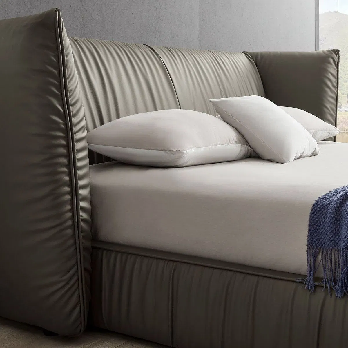 Cama moderna de tamaño king con marco de roble duradero de madera de fresno tapizado en color claro