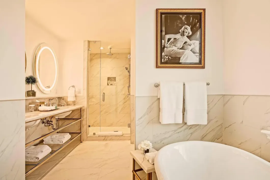 Mobiliario de hotel de hospitalidad comercial Suite de dormitorio Holiday Inn