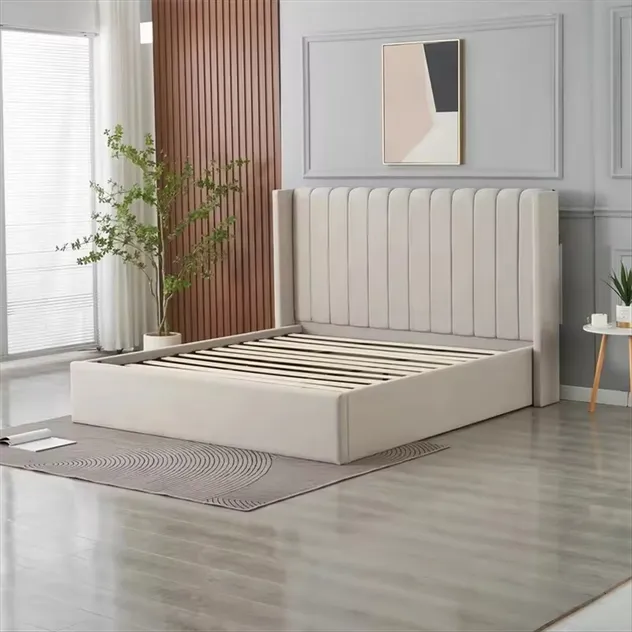 Cama tapizada plataforma