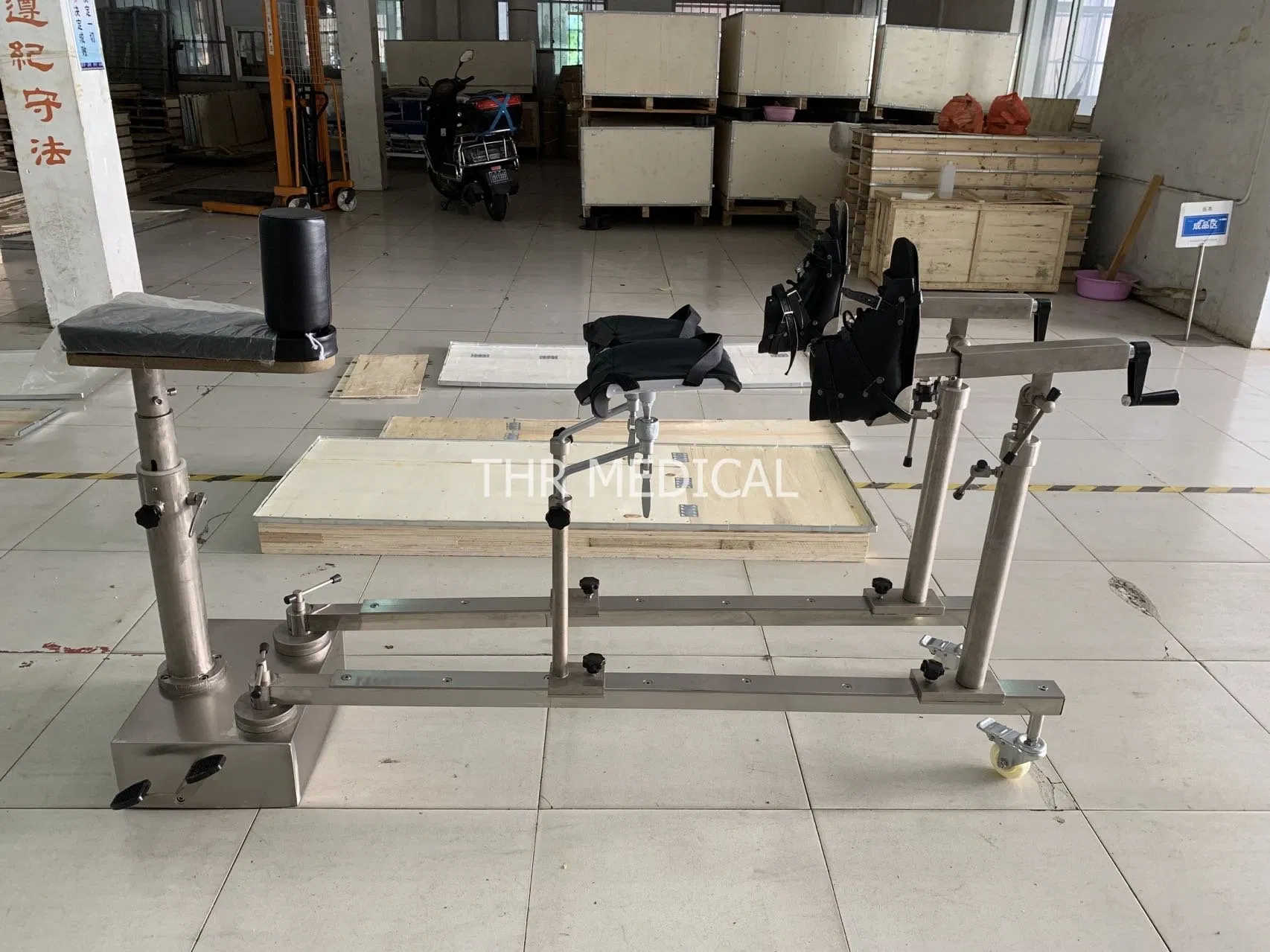 Orthopedic Traction Frame for Surgery Operation (THR-TB005)