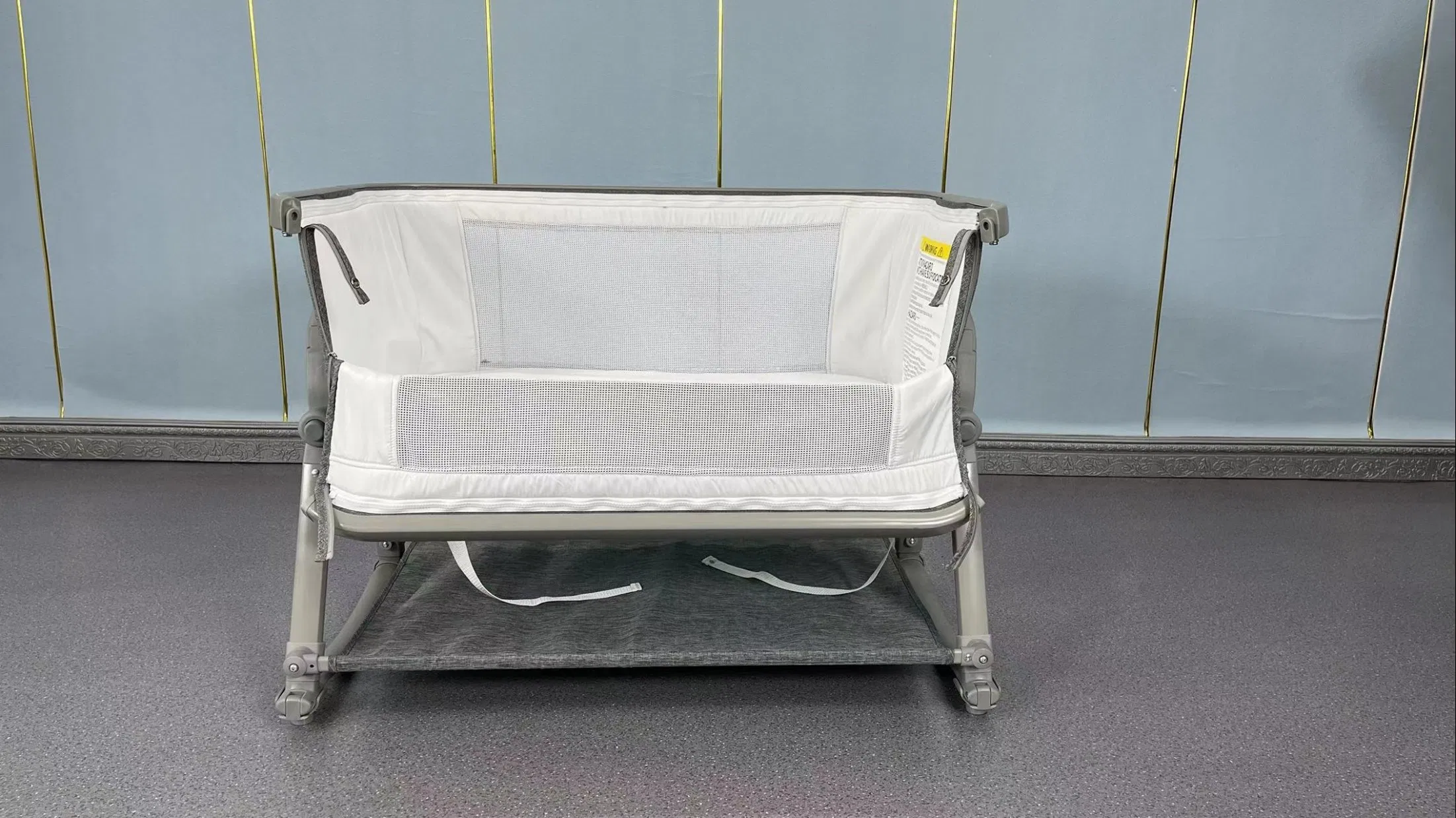 One Side Open Portable Free Installation Adjustable Infant Baby Bedside Crib Bed