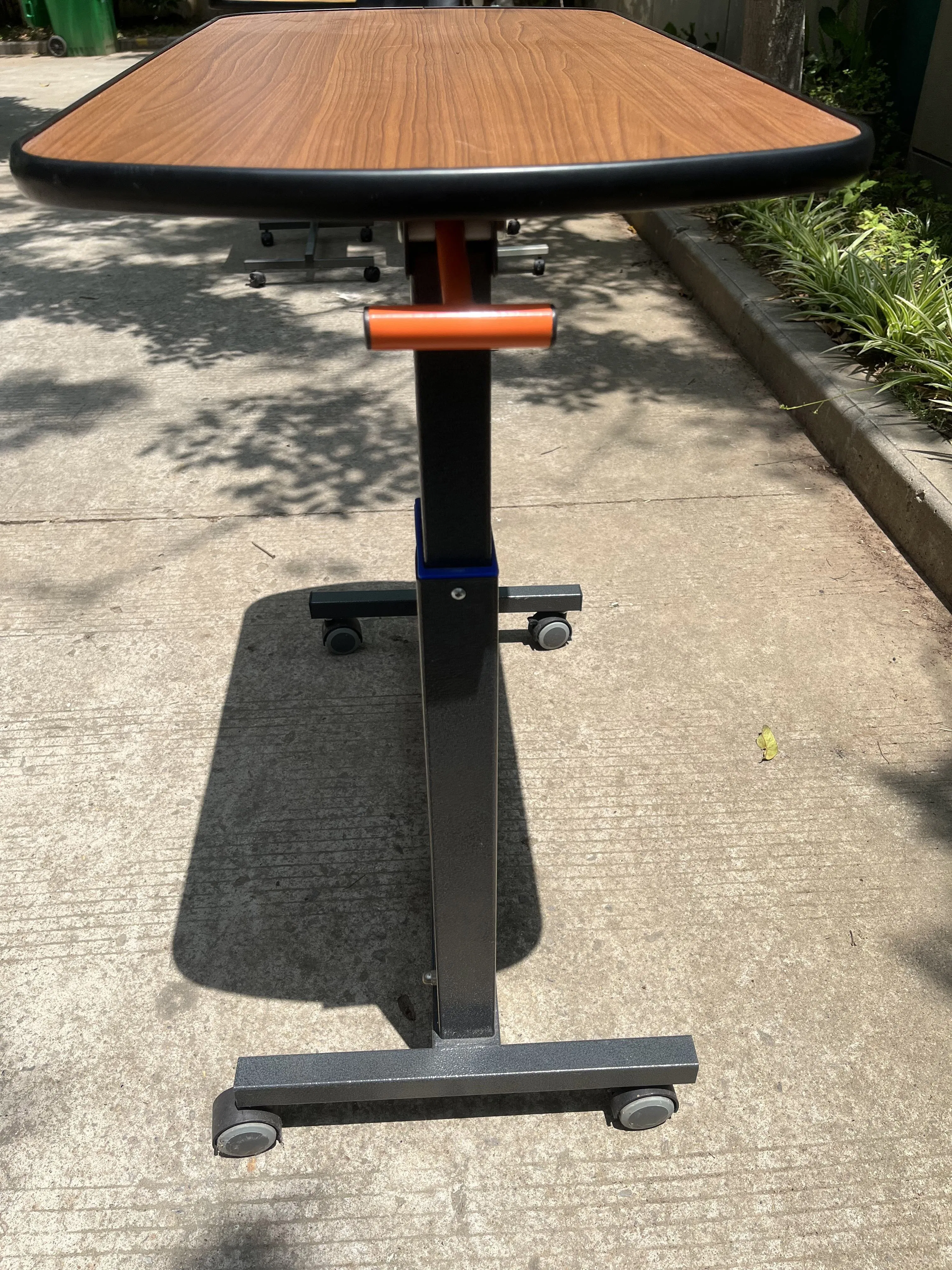 Mobt-pH-Q01 Portable Multi-Function Adjustable Aluminium Alloy+Wooden Table Overbed Bedside Table with Wheels for Home and Hospital