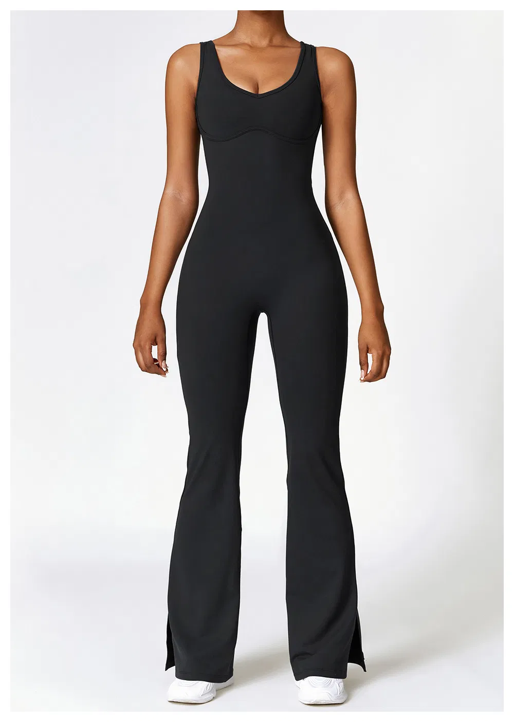 ملابس رياضية مريحة