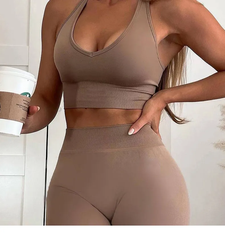 طقم يوغا نسائي