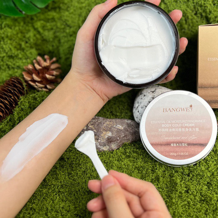 Private Label Natural Body Lotion 200g Brightening Whitening Deep Moisture Skin Care Body Cream OEM Wholesale for Dry Skin