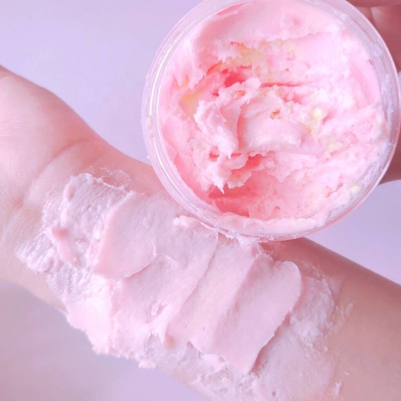 Wholesale Custom Vegan Natural Shea Butter Body Lotion with Moisturizing Repairing Properties