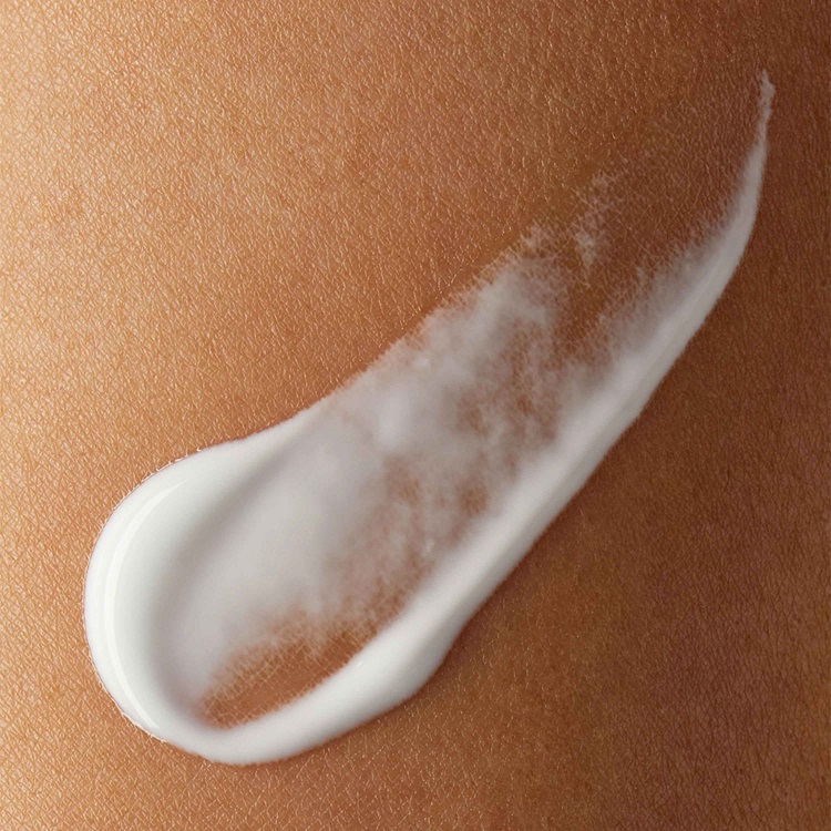 Women's Smoothing Moisturizing Body Lotion Wholesale Dry Skin Responsive Shower Gel Body Wash Balm Butter