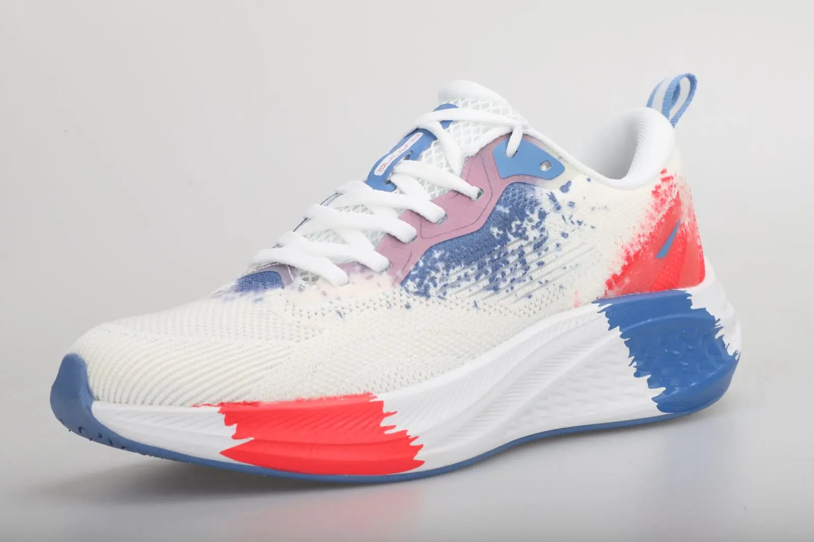 OEM Rubber Wear-Resistant Mesh Light and Breathable Running Shoes - Run Freely without fear of wear Factory, Suppliers