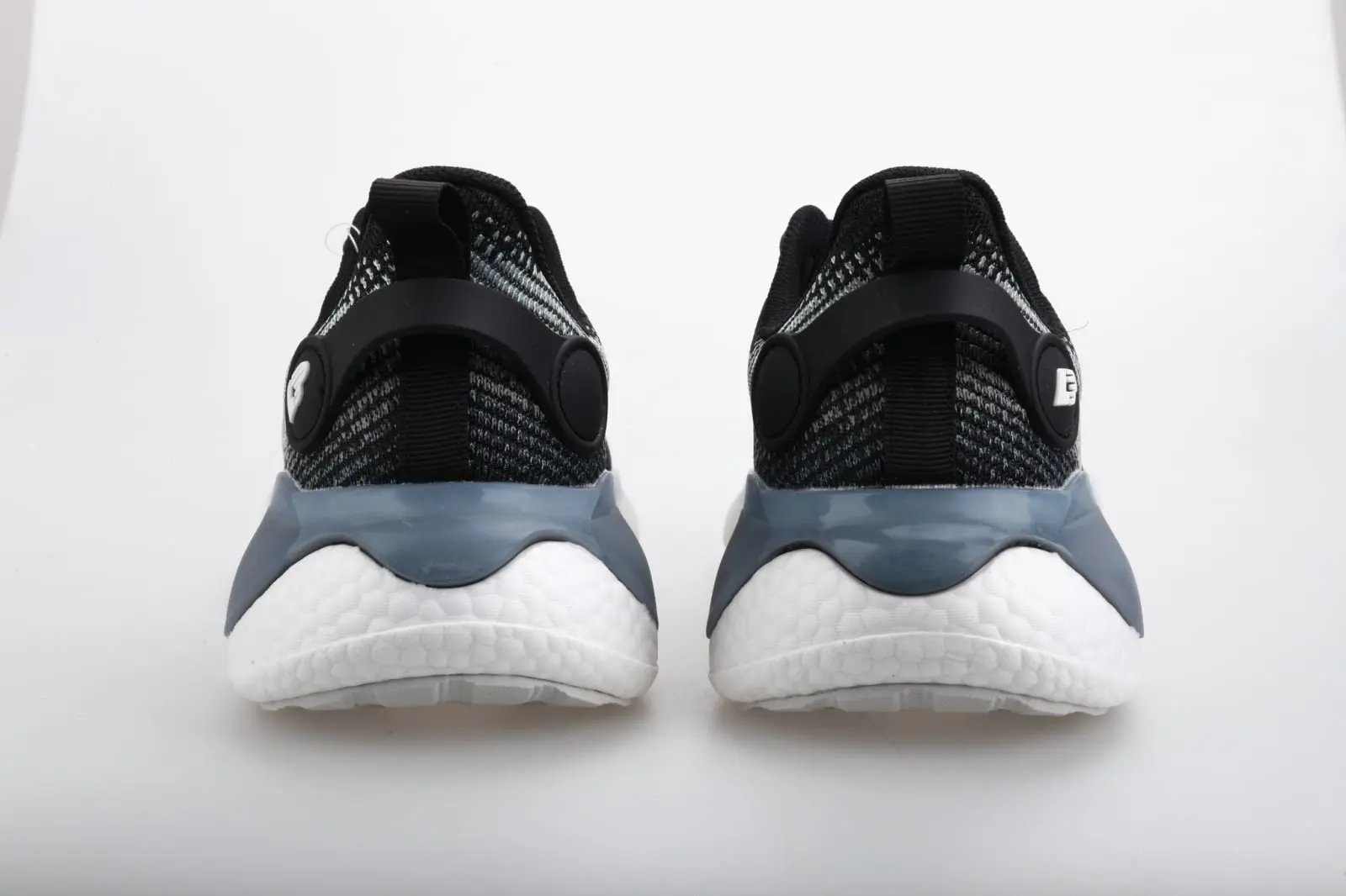 Sneaker Detail 10