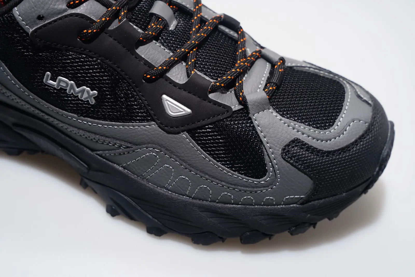 ODM LPMX Men's Black Non-Slip Running Shoes - Lightweight Cushioned Sneakers for Walking/Gym Factories, Suppliers