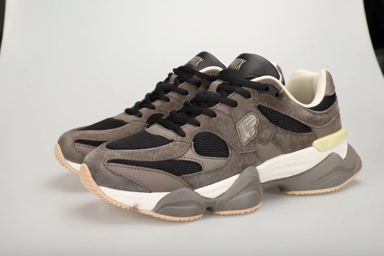ODM Men's Leather Stitching Mesh Breathable Comfortable Rubber Non-Slip Wear-Resistant Sole Sport Shoes Manufacturers, Supplier