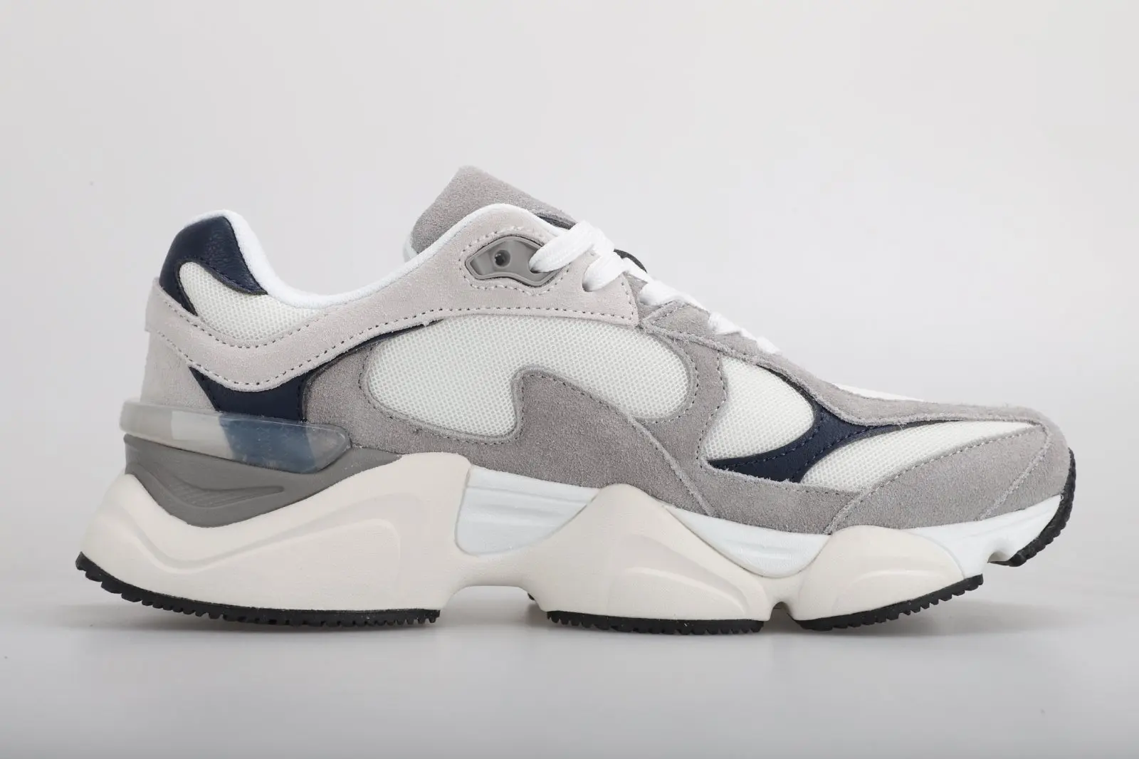 China LPMX Rubber Wear-Resistant Non-Slip Soles Leather Stitching Mesh Sports Shoes - Steady Pace Manufacturers, Manufacturer