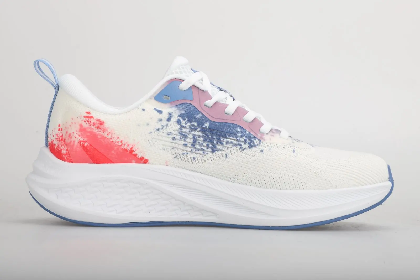 OEM Rubber Wear-Resistant Mesh Light and Breathable Running Shoes - Run Freely without fear of wear Factory, Suppliers