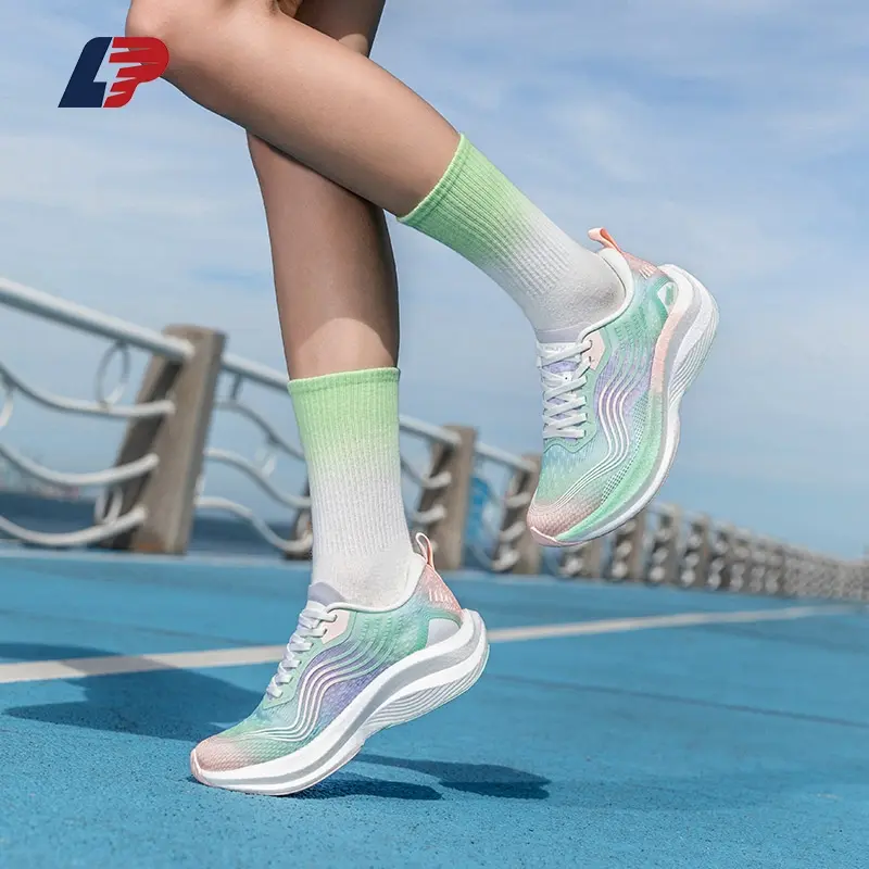 China LPMX Carbon Plate Running Shoes Lightweight Sports Sneakers for Men & Women Factories, Suppliers