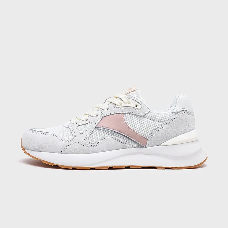 Sneaker View 1