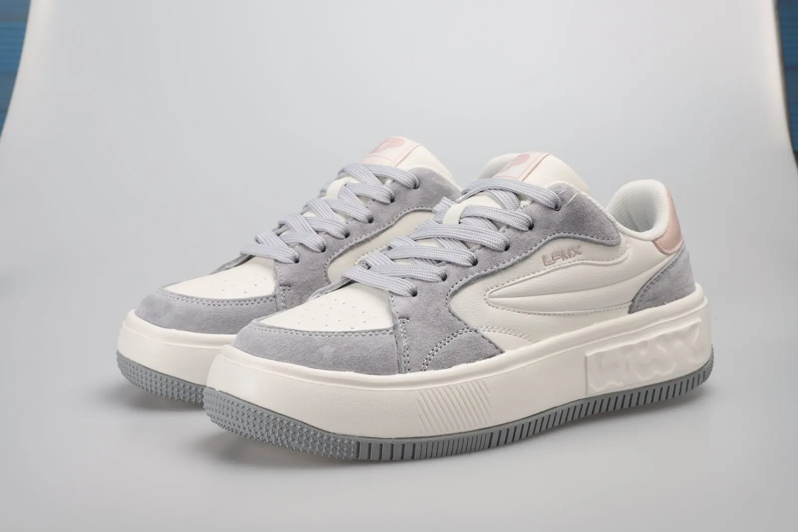OEM LPMX Women's Wear-Resistant and Breathable Synthetic Leather Causal Shoes,Comfortable and Durable Manufacturers, Supplier