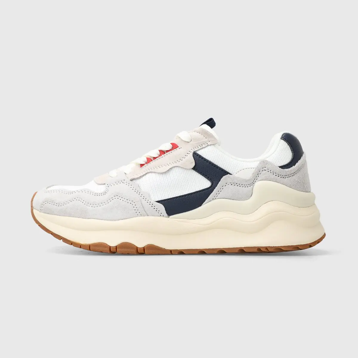 OEM Non-Slip Wear-Resistant Shoes with  Stitched Leather Mesh Design；Simple and fashionable styling, easy to match with various styles Manufacturer, Suppliers