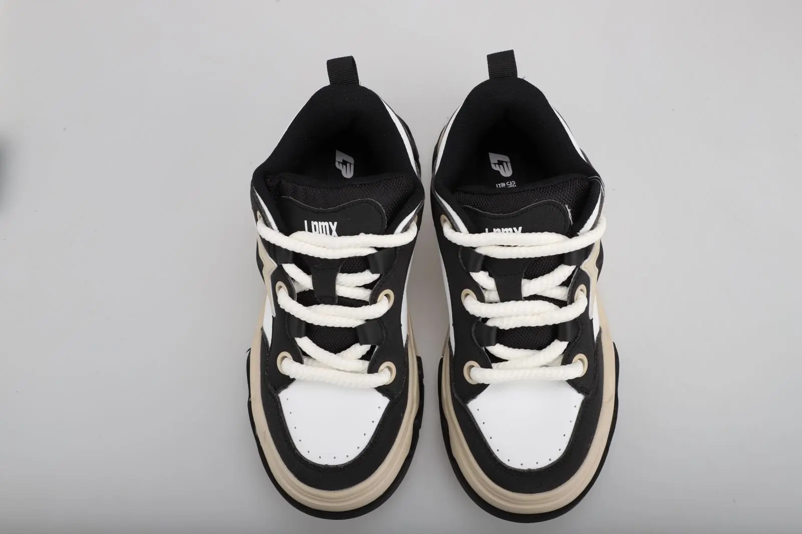 Casual Shoes Detail 6