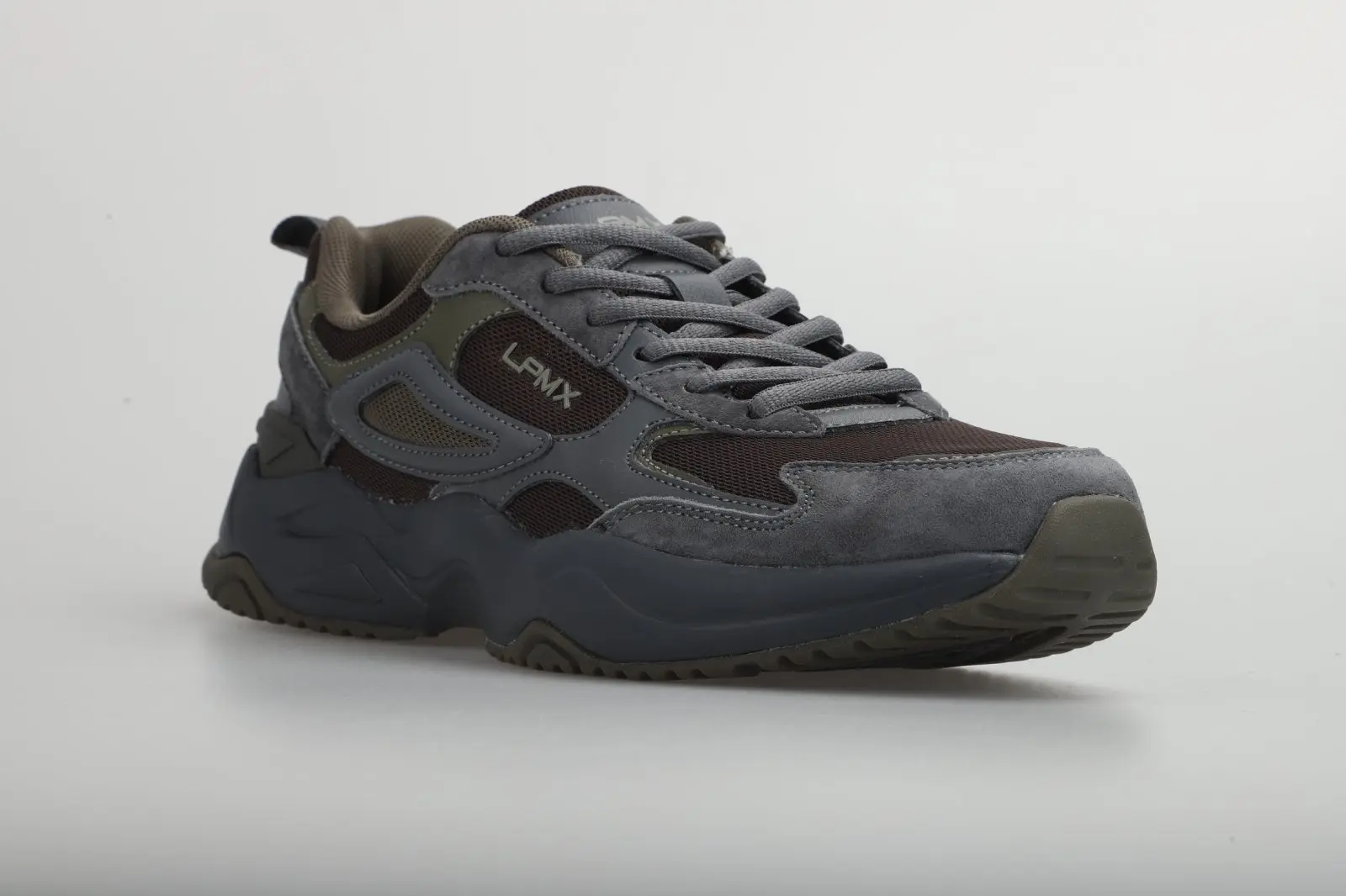 China Rubber Wear-Resistant Synthetic Leather Stitching Mesh Sneakers - a perfect combination of Fashion and Durability Manufacturers, Factories