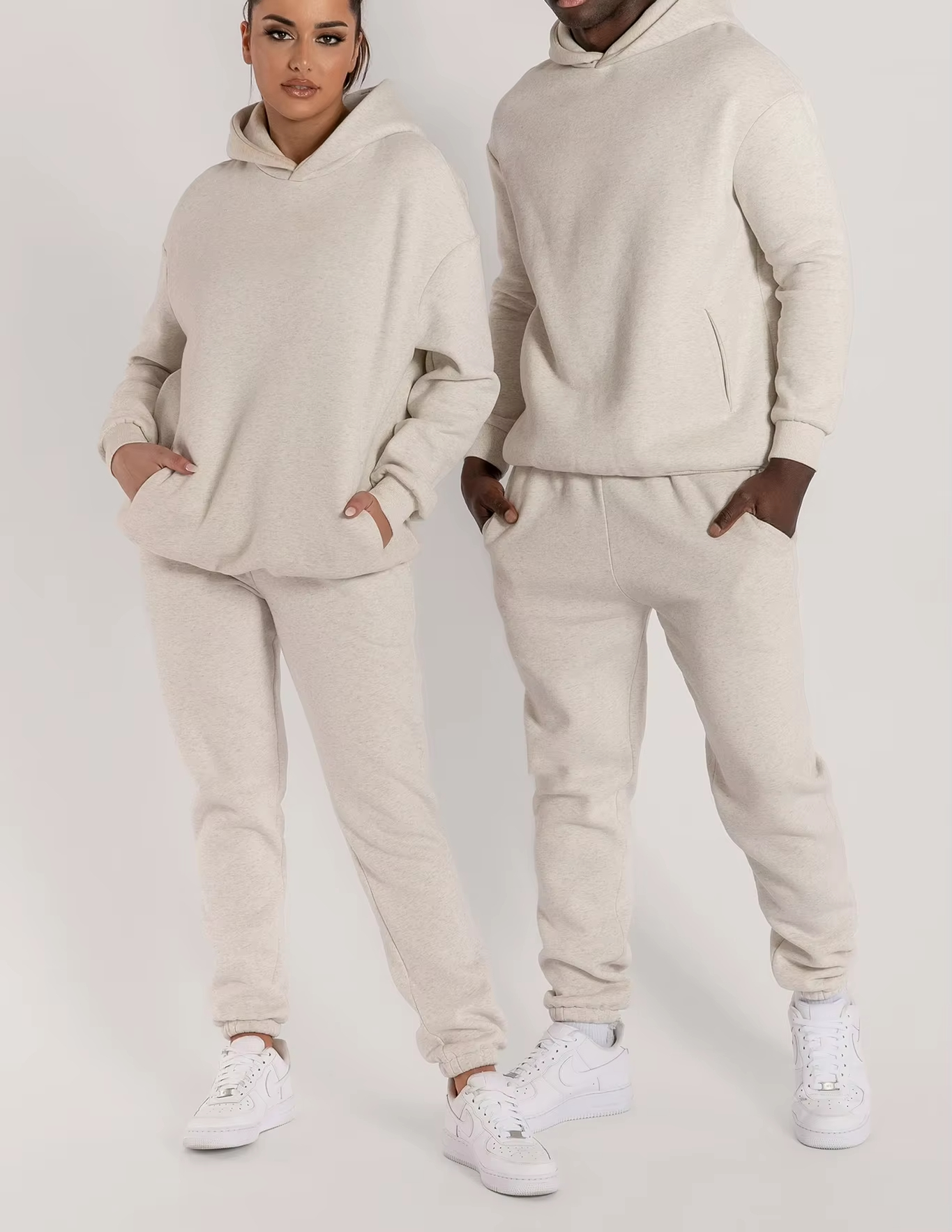Famous custom sweatsuits with logo wholesale cotton two piece tracksuit jogging for women men sweatsuits unisex sets black hoodie Suppliers, Quotes