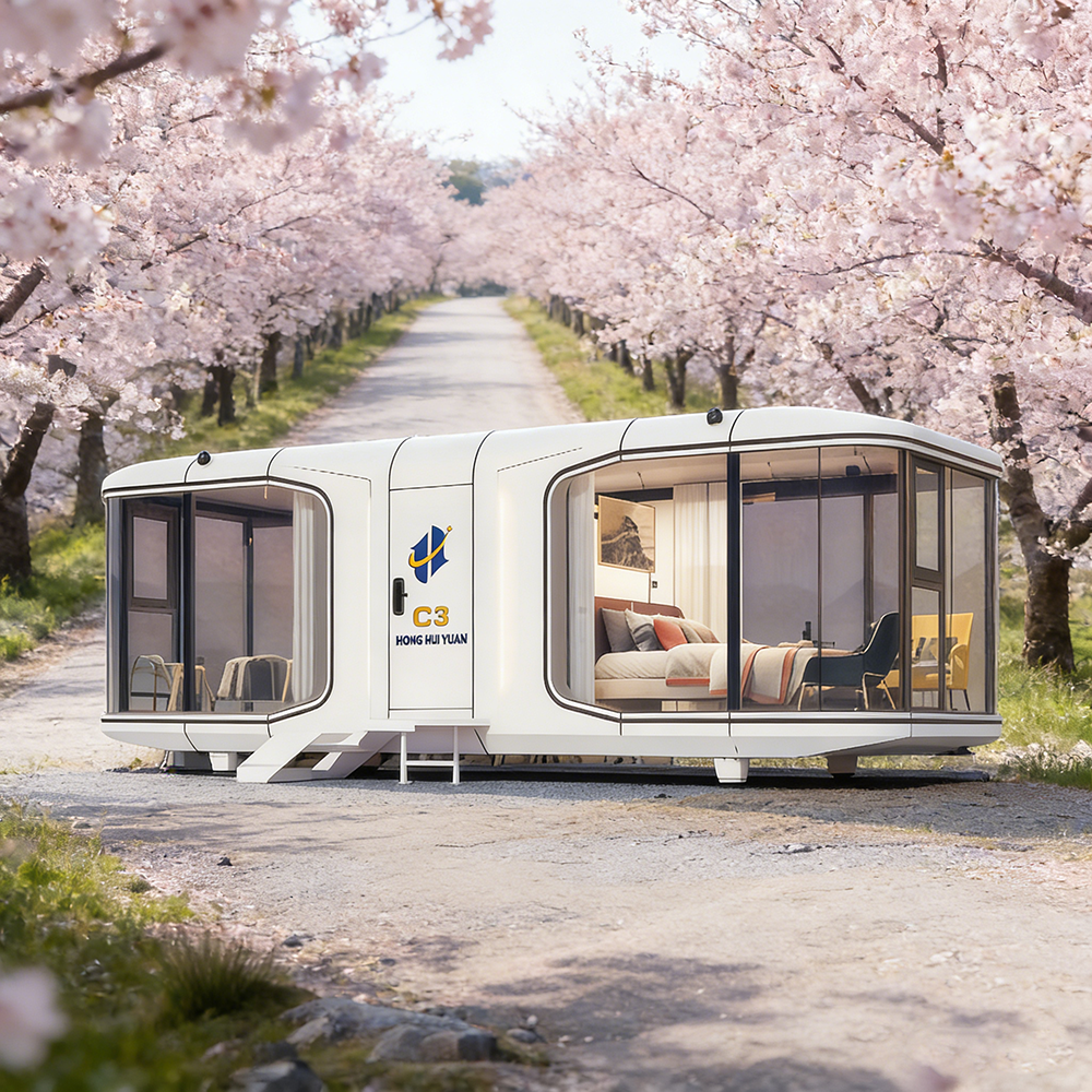Prefab Modular Container Style Capsule House Modular Accommodation Unit Modern Glamping Cabin