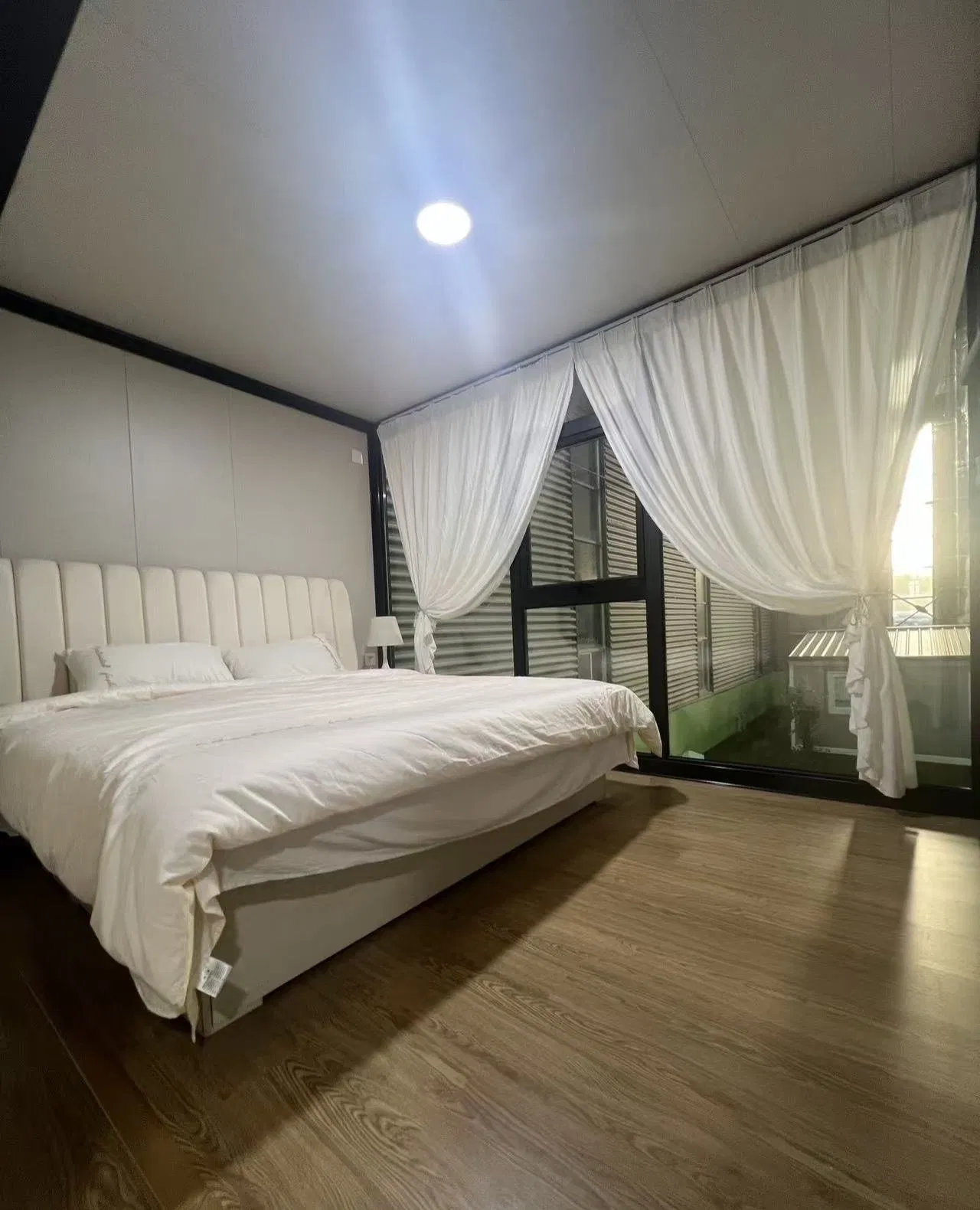 20FT Modular Expandable Container House Portable Prefabricated Building