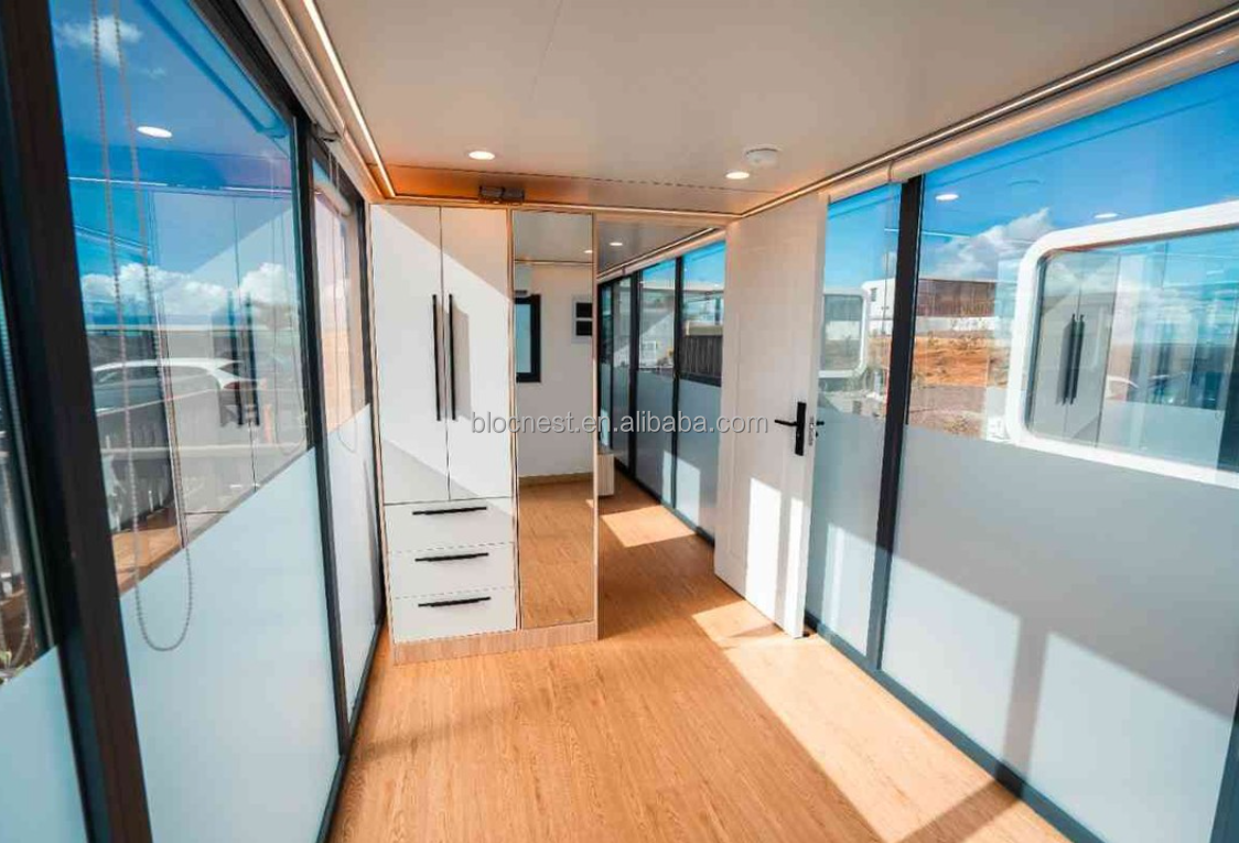 Prefab Home Kit Container House Commercial Cabin Kiosk Coffee Shop Retail Pod for Pop-up Business and Ticket Booth