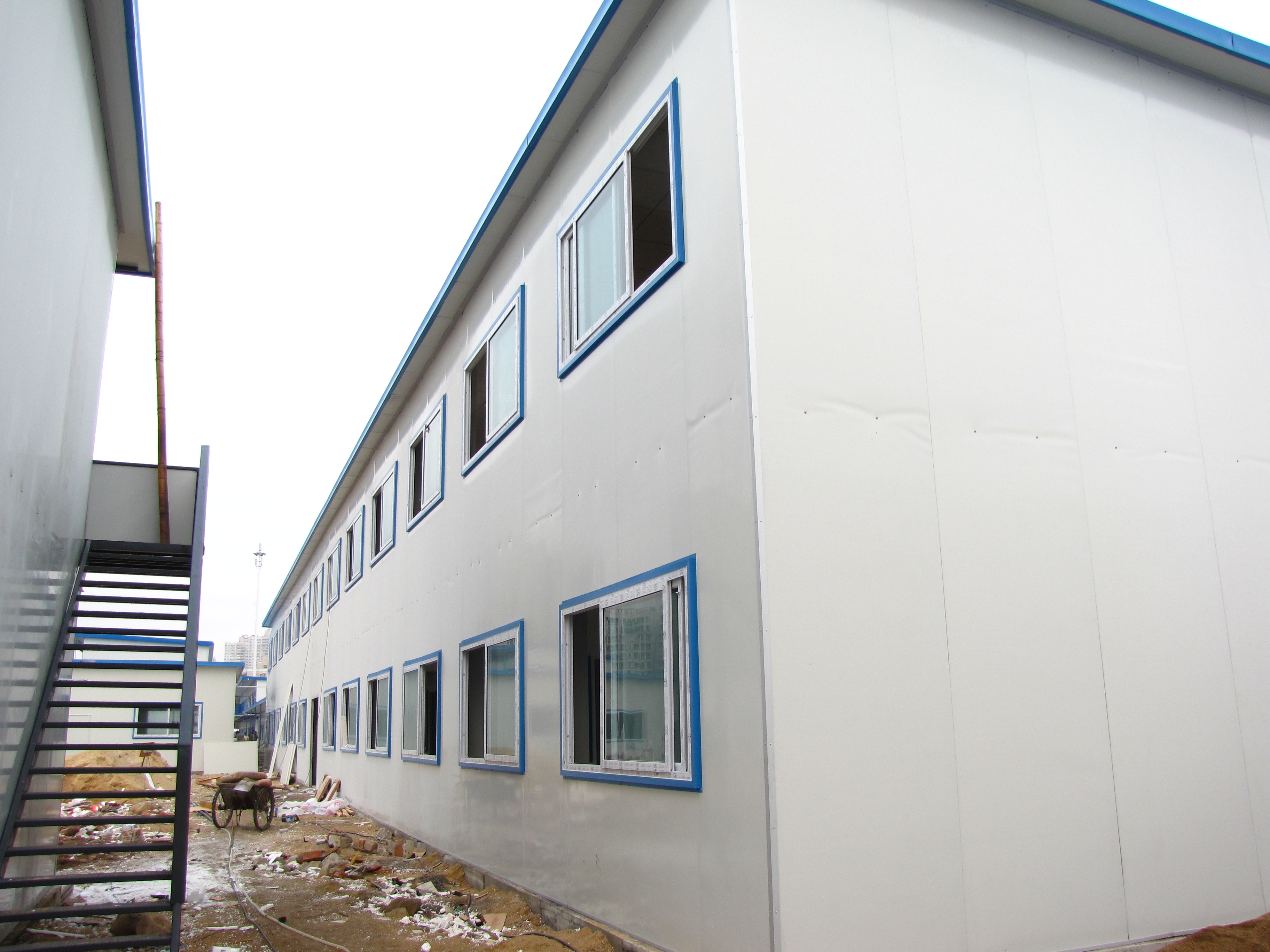 Customizable Industrial Design Steel Structure Buildings for Farm Cow Shed and Office House for Farm and Office Use