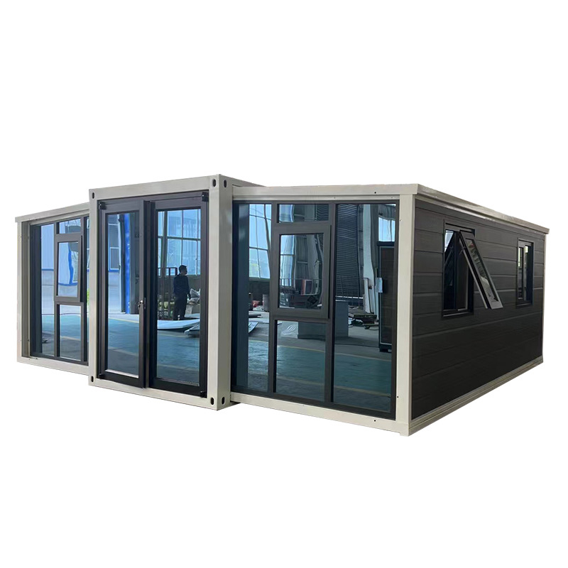 Mobile Breathable Modern Container House Towable Design for Temporary Offices Hotels Hospitals &amp; Construction Camps