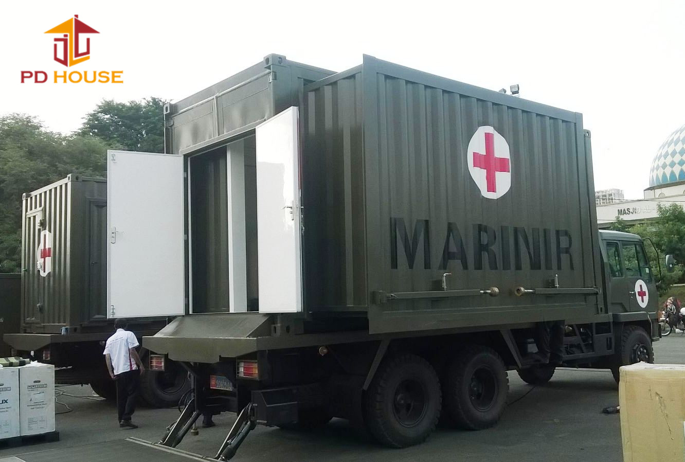 Customized OEM Prefabricated Modular Movable Patient Treatment Mobile Medical Hospital Clinic Building House with Surgical Room