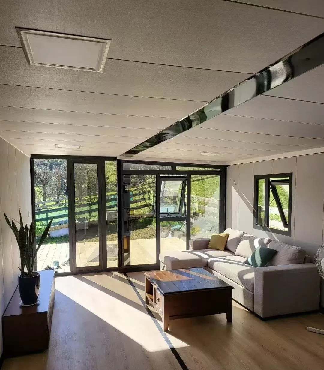 20FT Modular Expandable Container House Portable Prefabricated Building