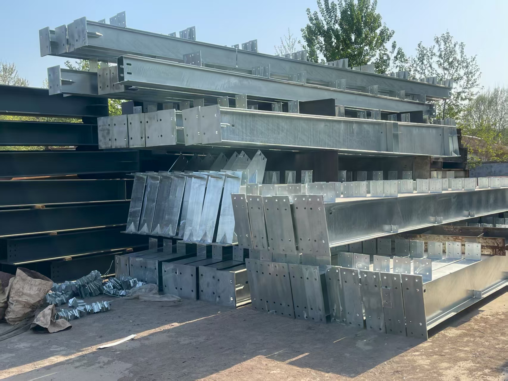 Steel Structure Building For Hotel Hospital Office Gym School Mall &amp; Prefab Apartment
