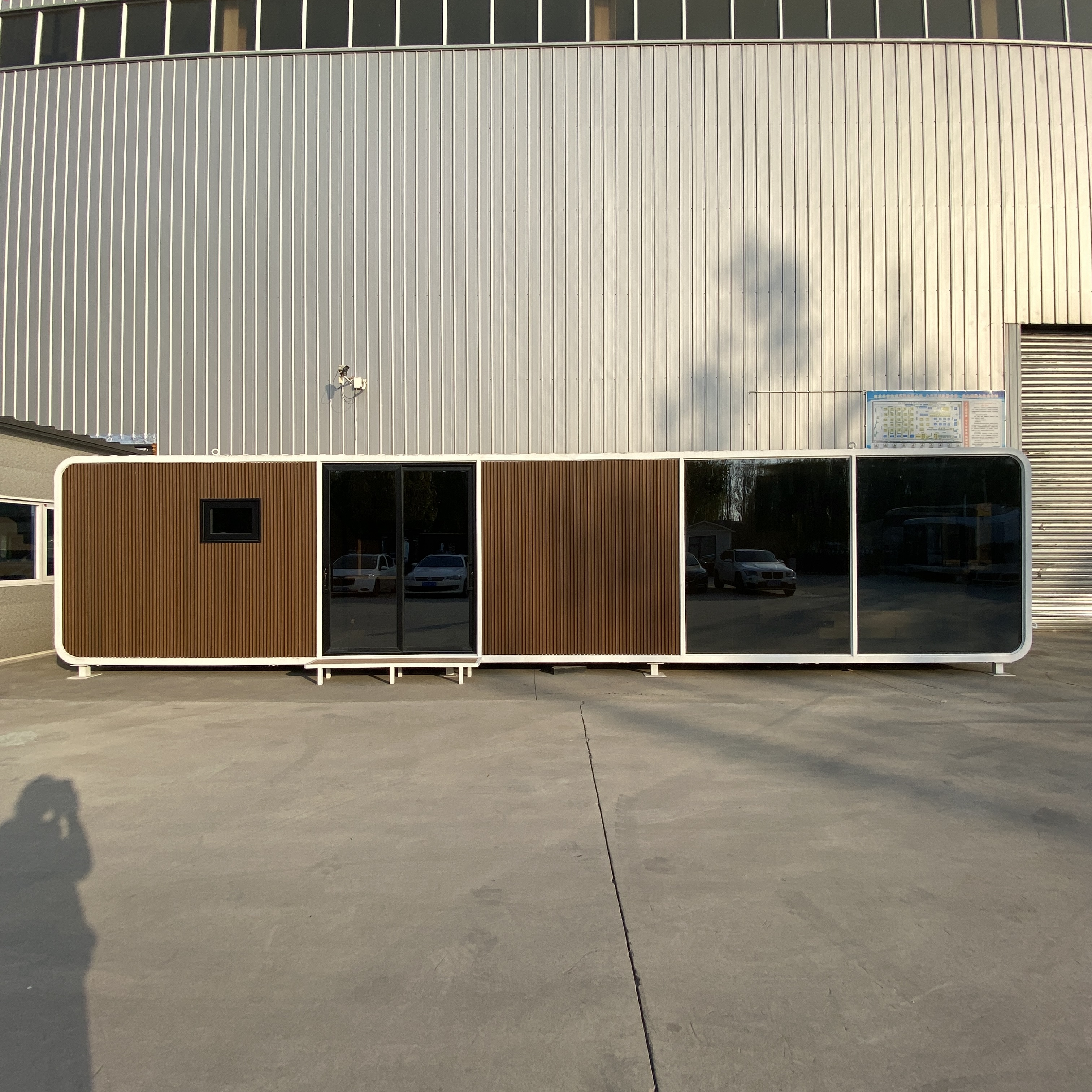 20FT &amp; 40FT Prefabricated Apple-Cabin Modular Storage Container Houses, Designed for Farm and Office Use