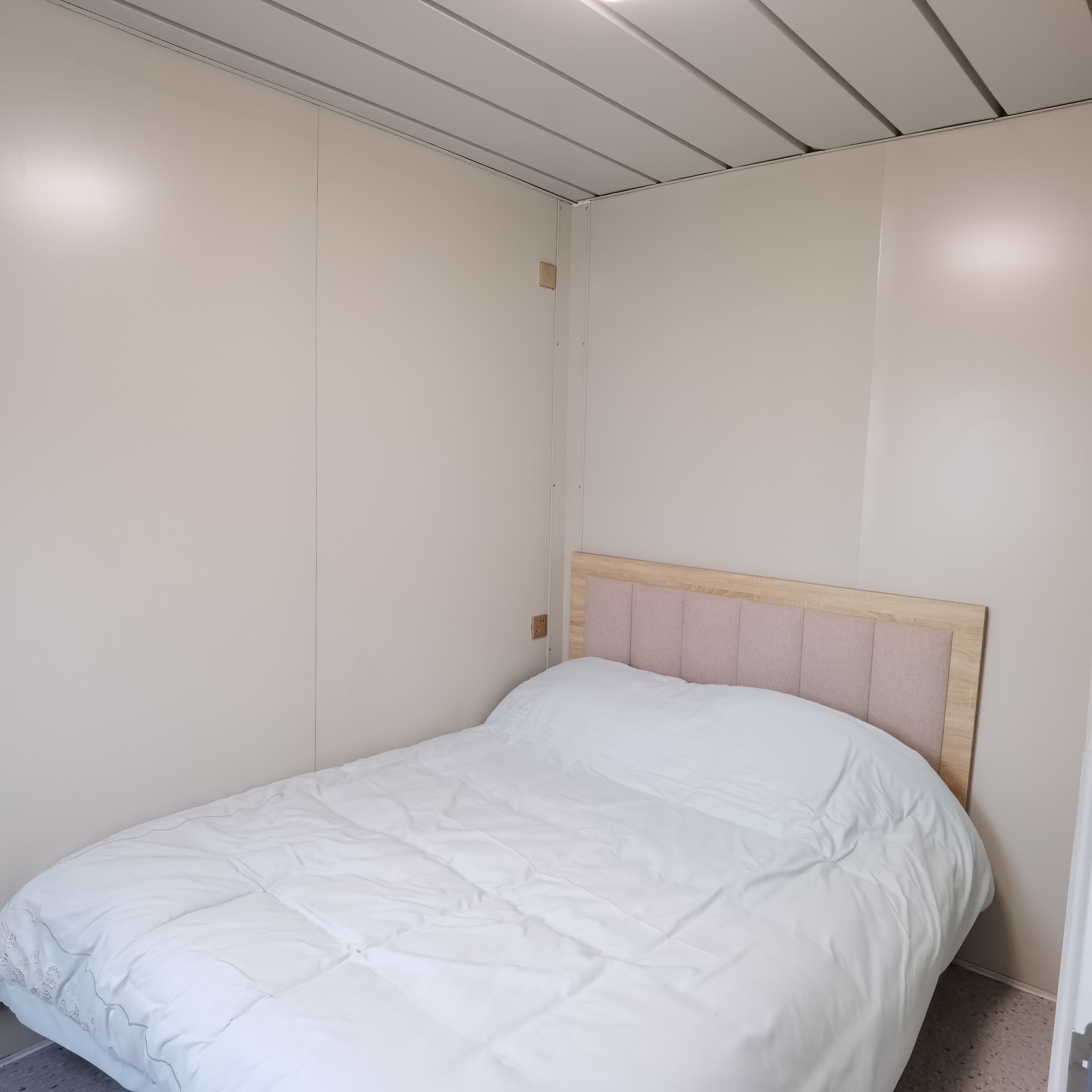 New Folding Container 15 Mins Quick Installation Cheap Prefab Construction Site Sea Containerized Houses